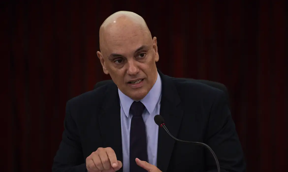 Ferrogrão: Alexandre de Moraes discute equilíbrio entre desenvolvimento econômico e direitos fundamentais